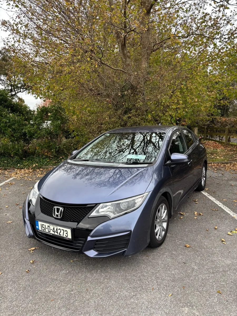 Honda Civic 2015 - Image 1