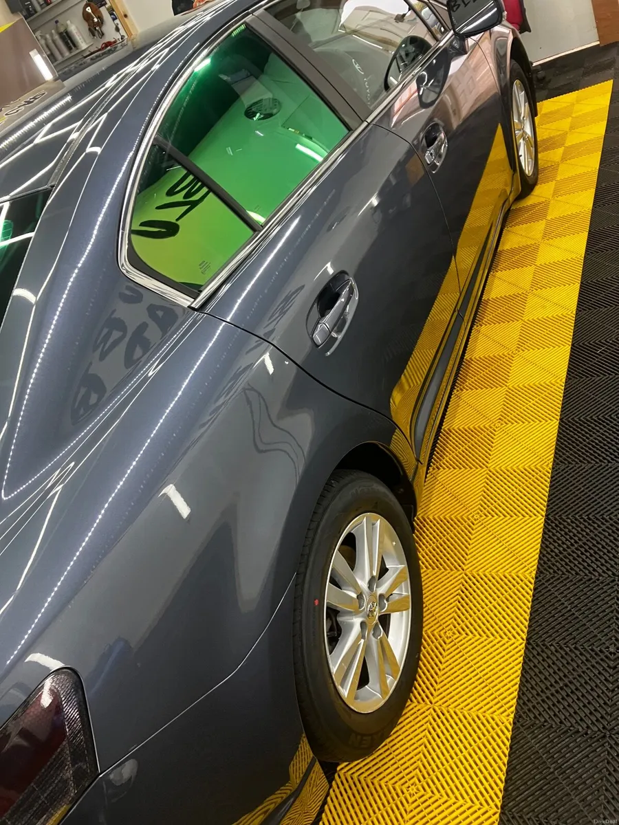 Toyota Avensis 2010 - Image 3