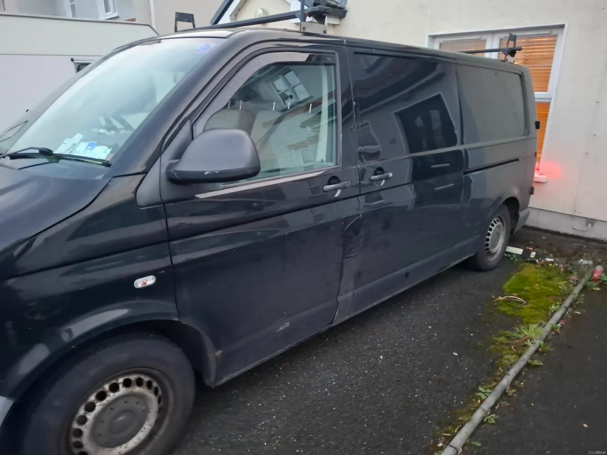 Volkswagen Transporter 2011 - Image 4