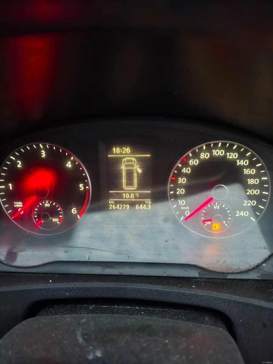 Volkswagen Transporter 2011 - Image 3