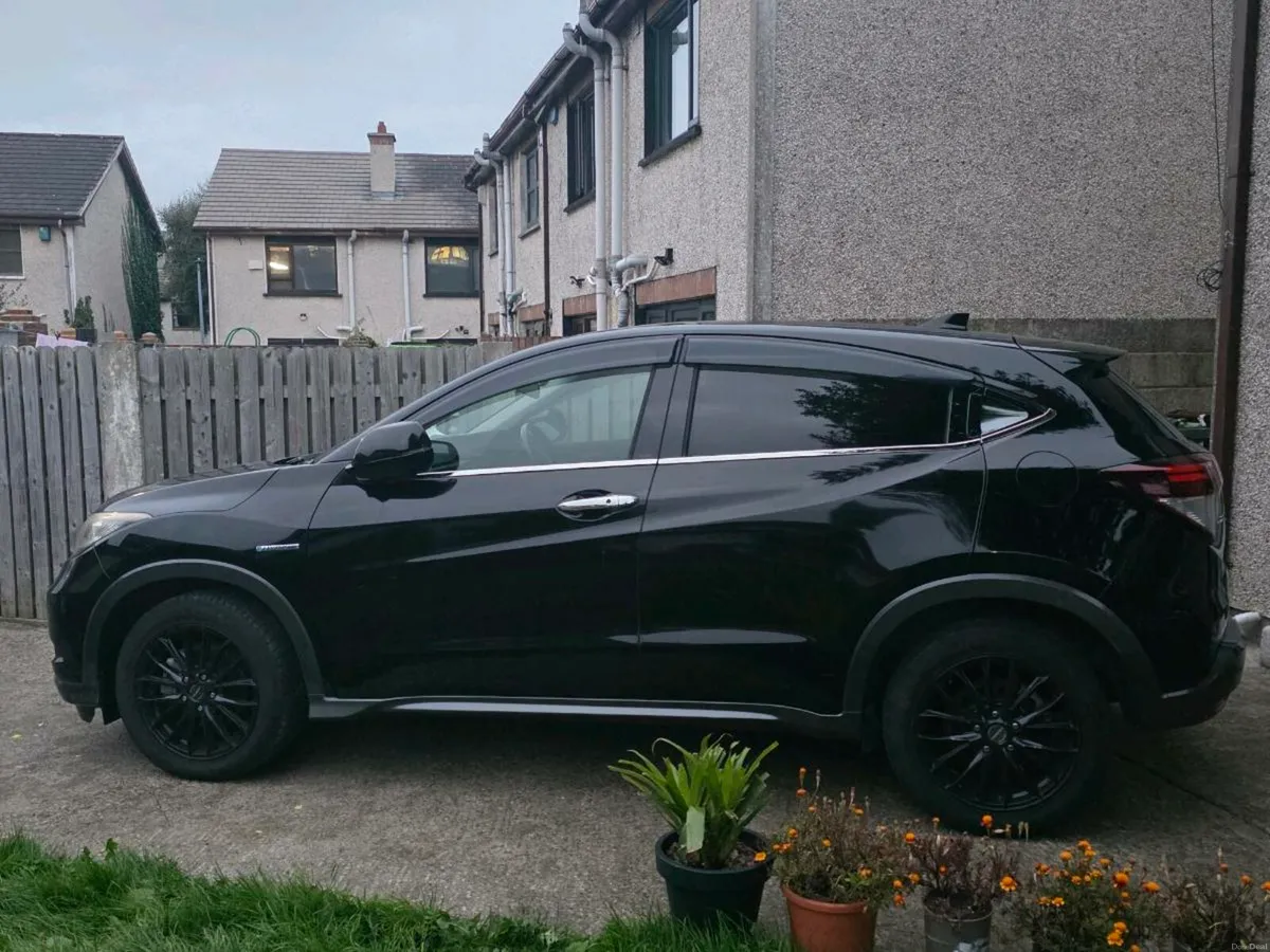 Honda Vezel 2016 Hybrid – Fresh NCT 2 YEARS+ taxed - Image 3