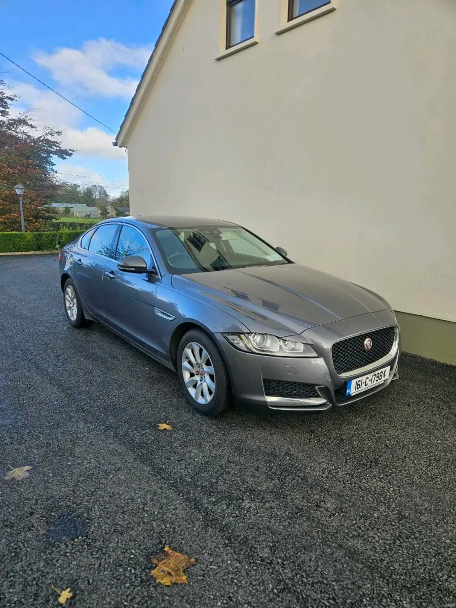 Jaguar XF - Image 1