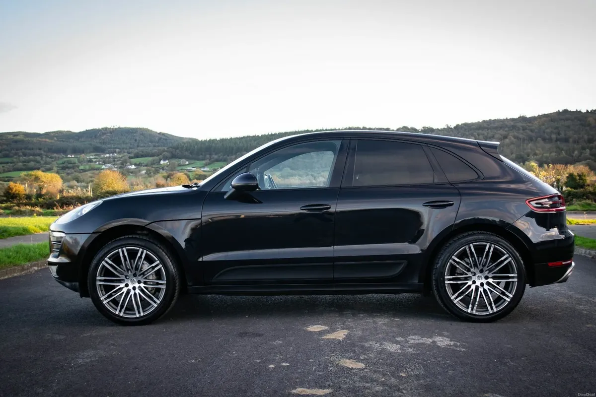 2014 Porsche Macan S 3.0  Top Spec ! Low Mileage - Image 4