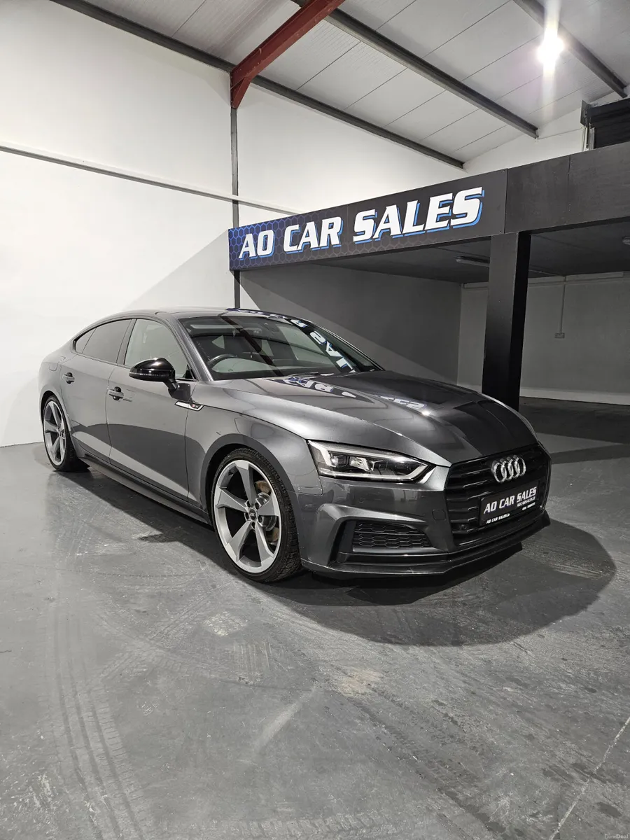 Audi A5 2019 192 2.0 tdi black edition - Image 2