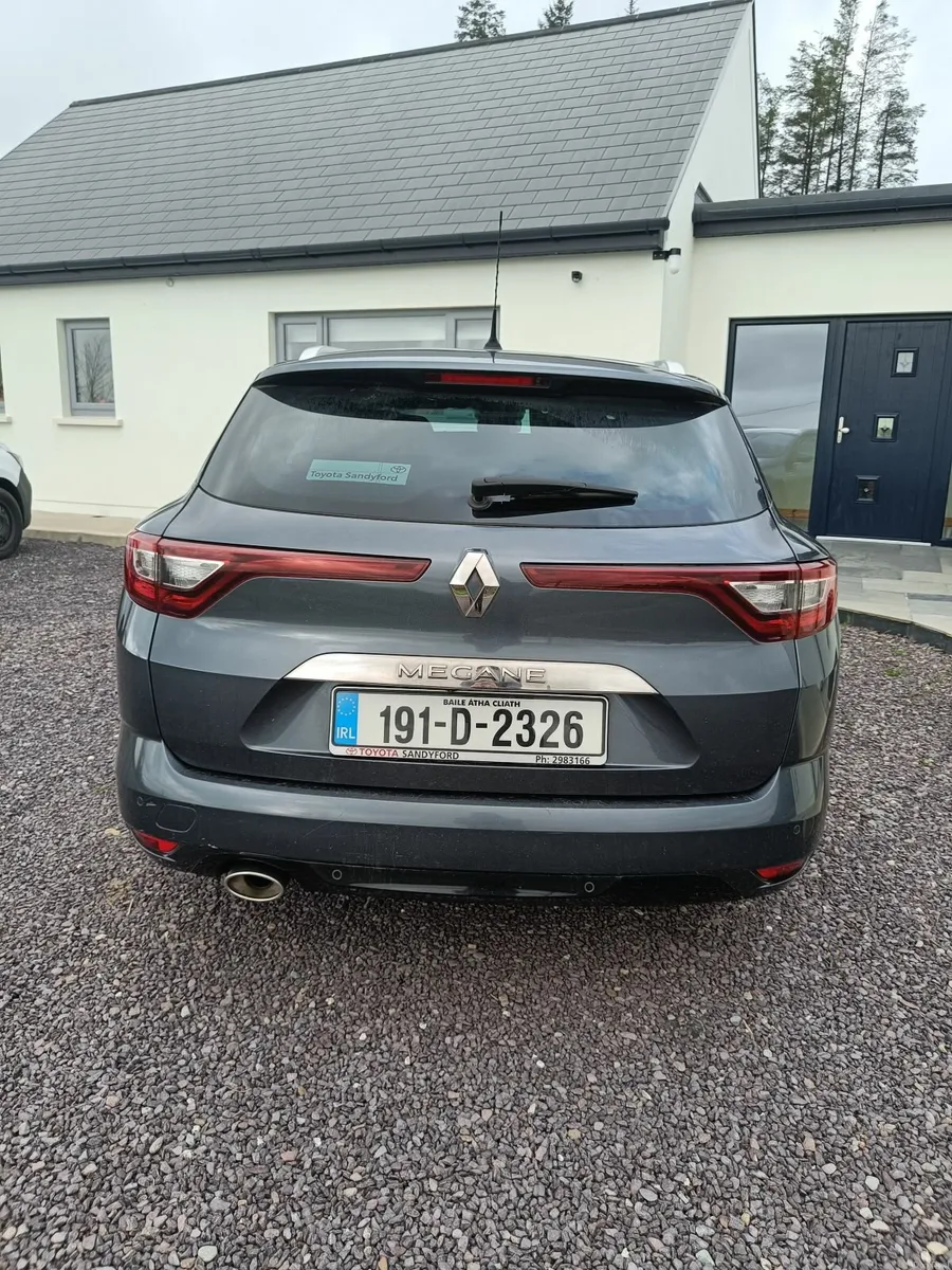 Renault Megane 2019 - Image 2