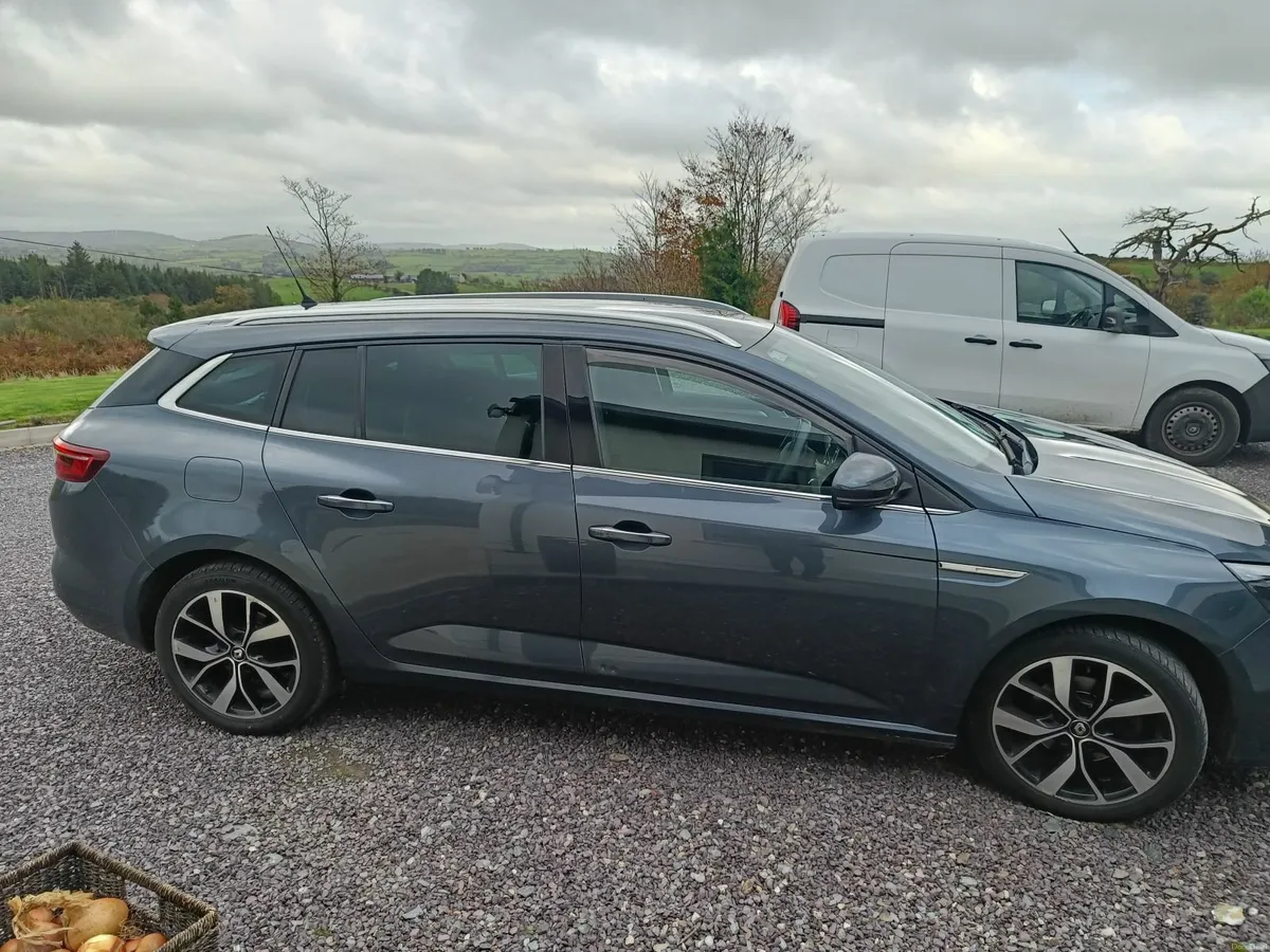 Renault Megane 2019 - Image 3
