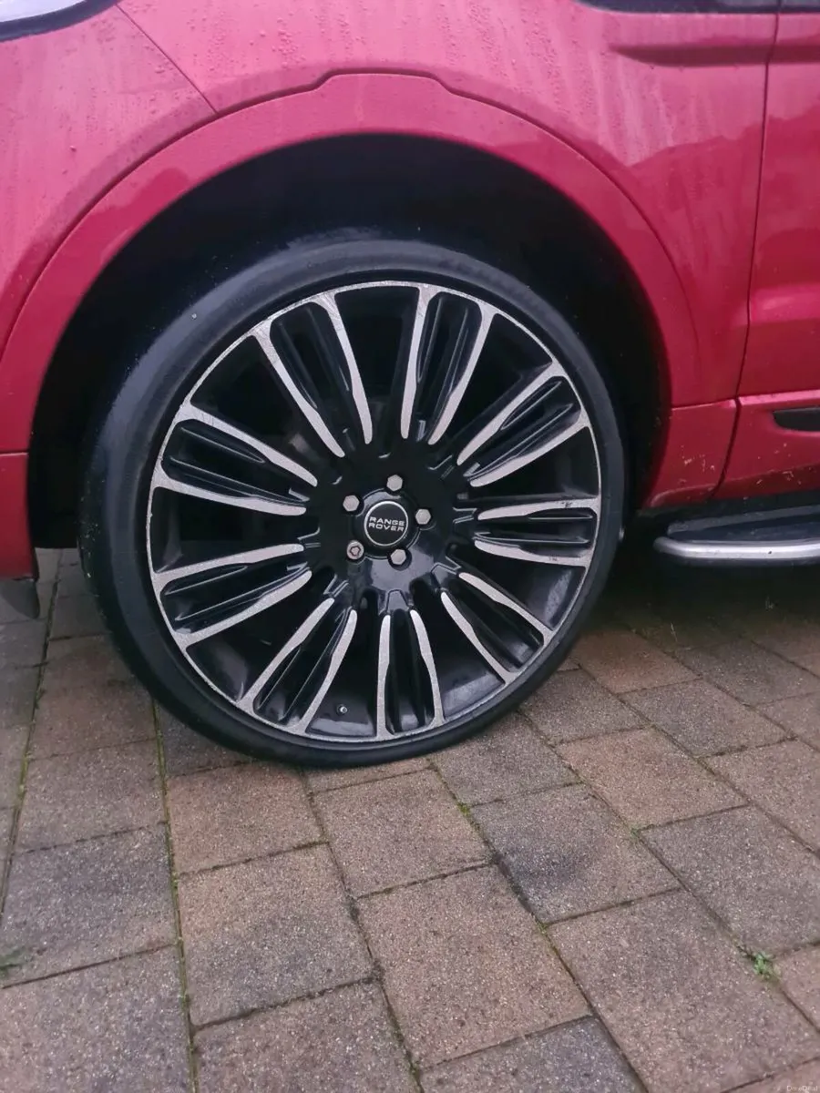 2015 Range rover evoque - Image 2