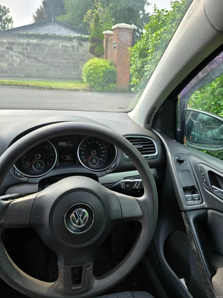 Volkswagen Golf 2009 - Image 4