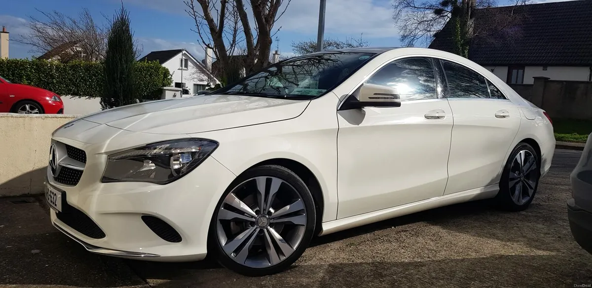 Mercedes Cla 180 - Image 1