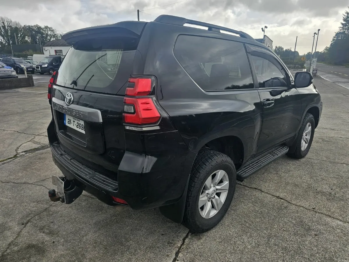 Toyota Land Cruiser 2021 SWB & 2022 LWB - Image 3