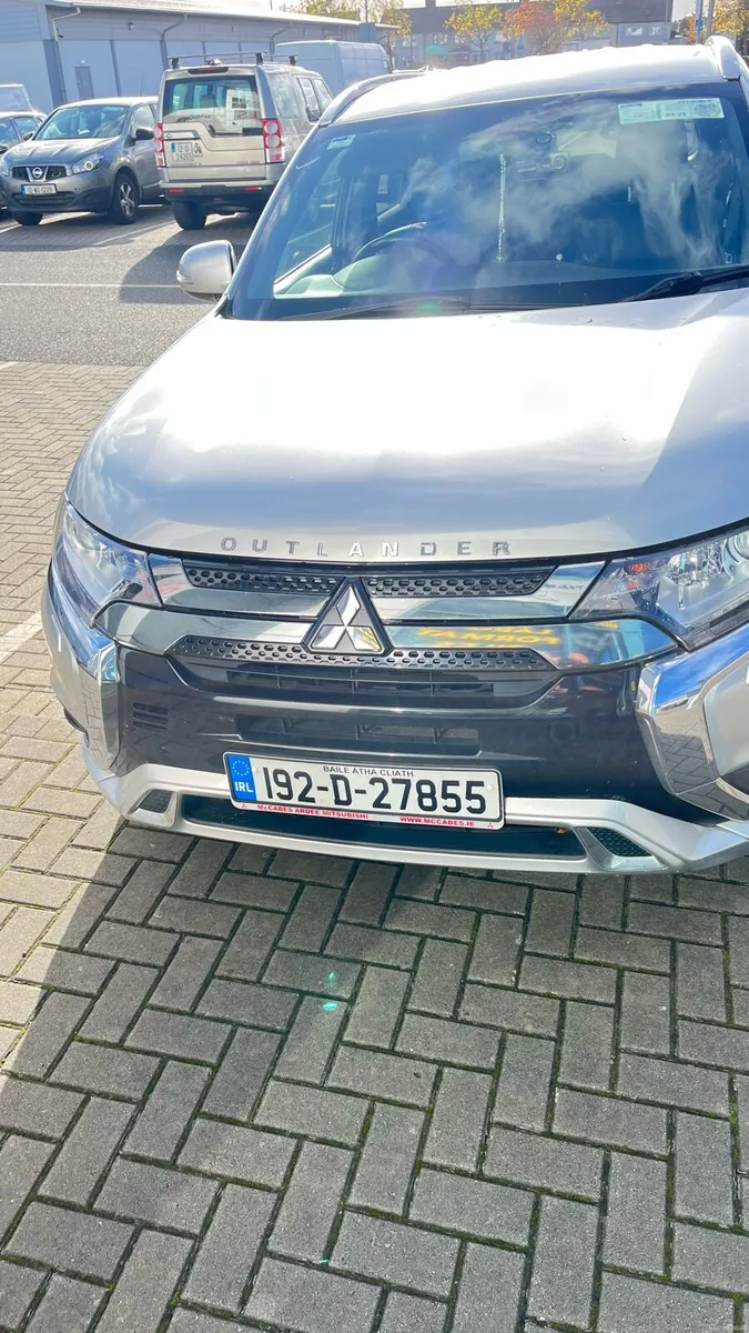 Mitsubishi outlander - Image 2