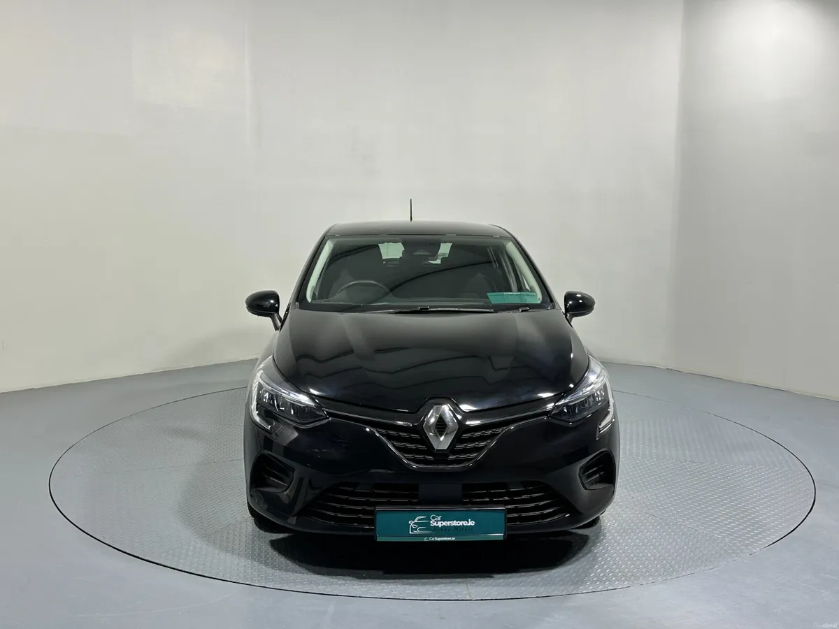 Renault Clio Equilibre 1.0 Petrol 231 - Image 2