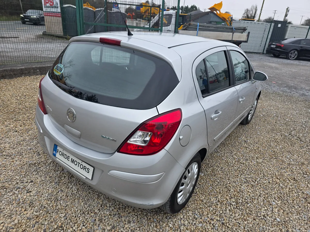 Vauxhall Corsa 2010 - Image 3