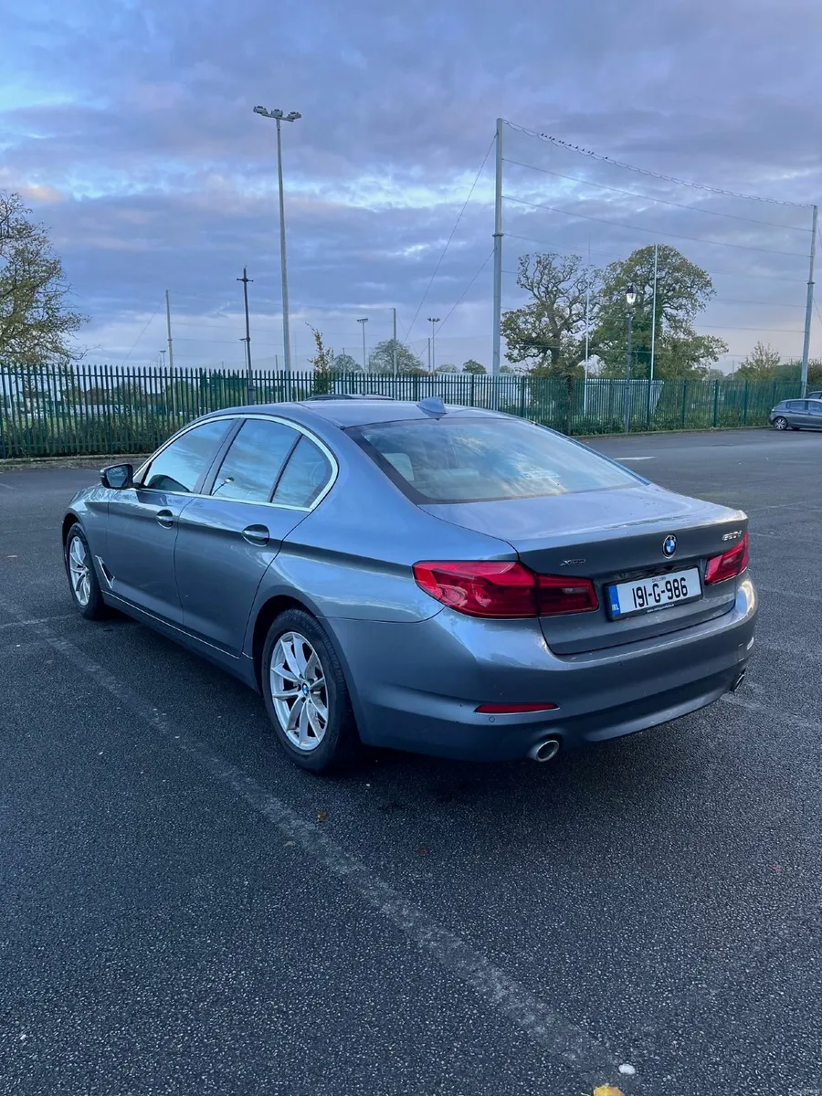 BMW 5-Series  2019 520D Xdrive - Image 2