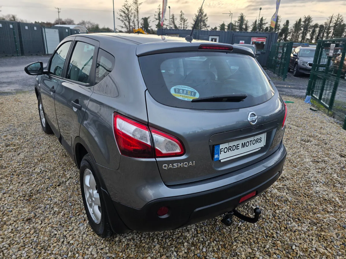 Nissan Qashqai 2011 - Image 3