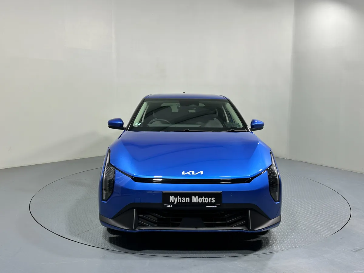 Kia EV4 Earth 3 Hatchback 81.4 Kw/h 630Kms Range - Image 2