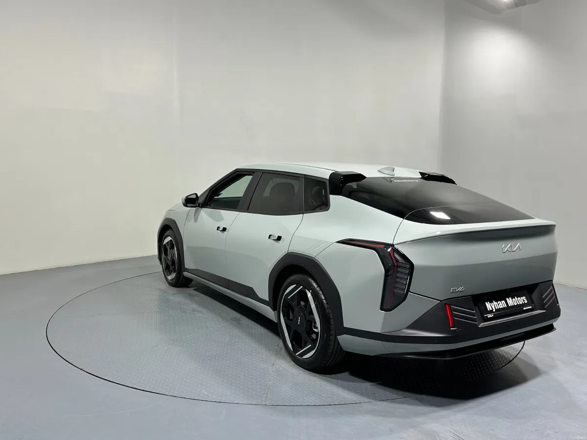 Kia EV4 Earth 3 Fastback 81.4 Kw/h 630Kms Range - Image 6