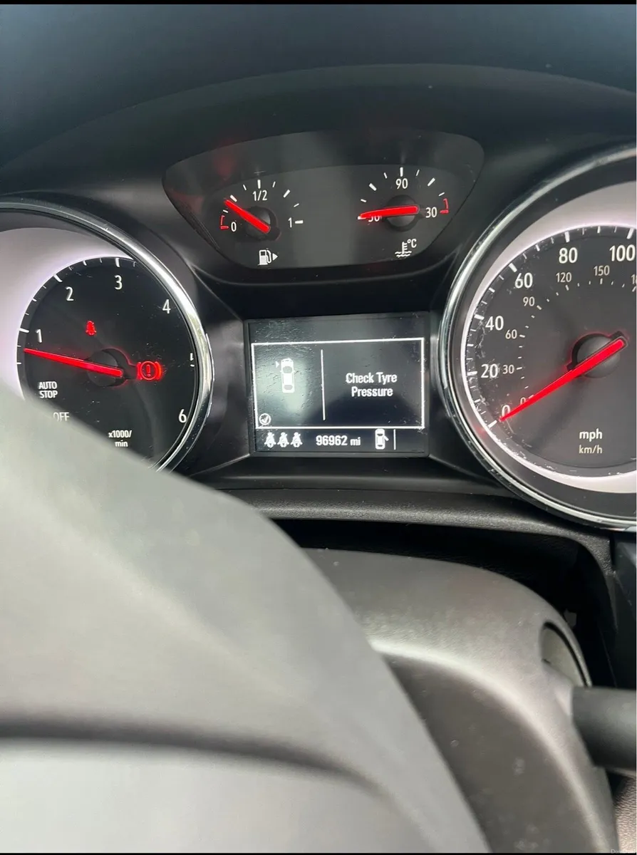 Vauxhall Astra 1.7 Diesel - Image 4