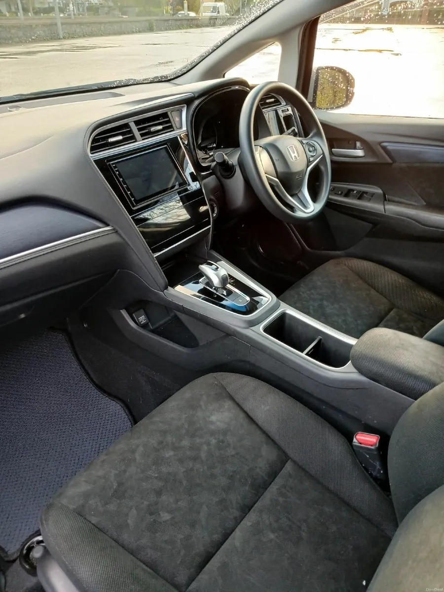 2019 HONDA SHUTTLE HYBRID 1.5L AUTO LOW MILEAGE - Image 4