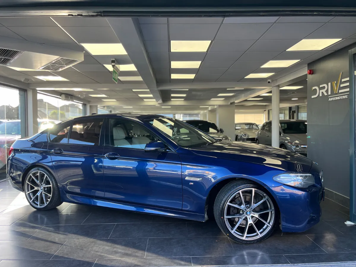 BMW 5-Series 2016 520d M-Sport - Image 1