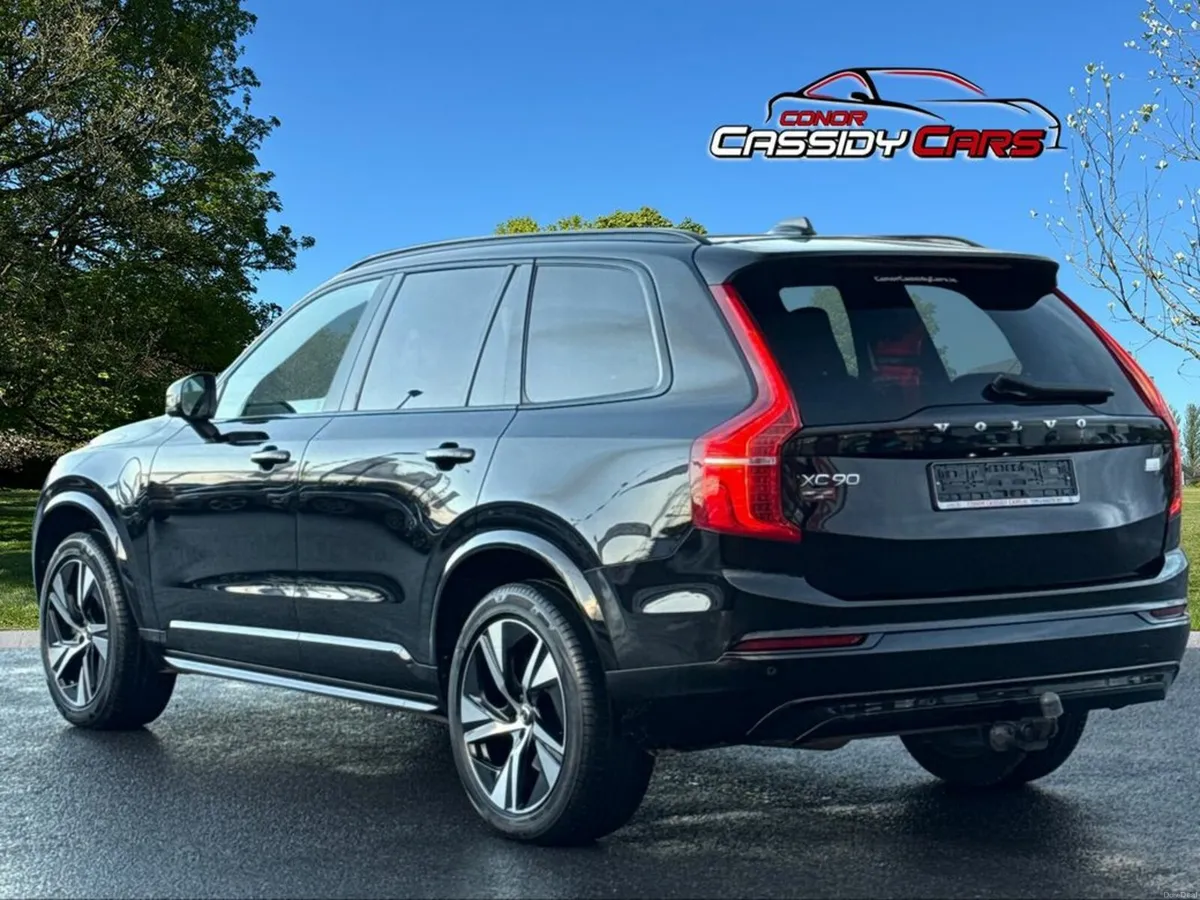 Volvo XC90 RECHARGE T8 R-DESIGN AWD // SAME DAY FI - Image 3