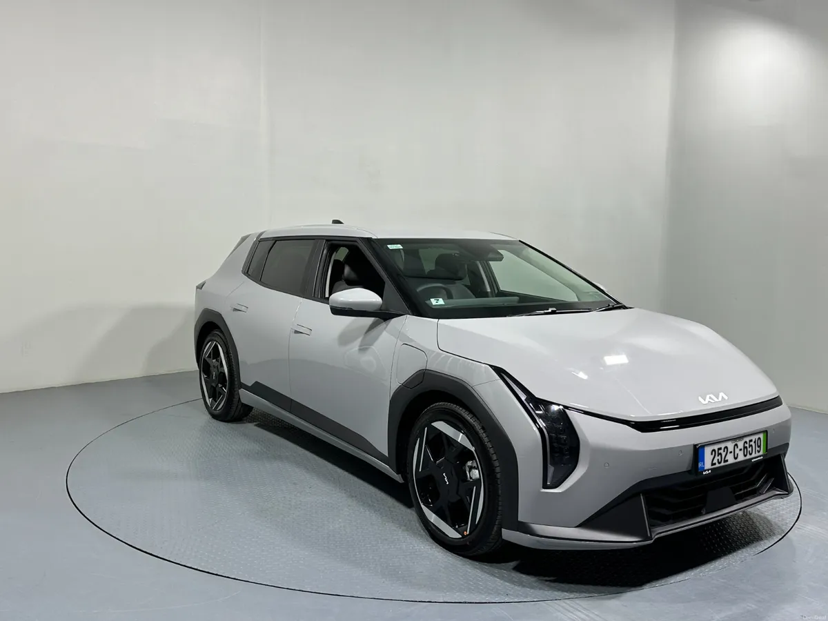 Kia EV4 Earth 3 Hatchback 252 - Image 1