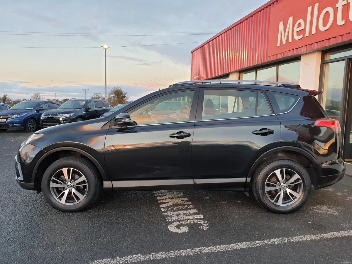 Toyota RAV4 2.0D4D LUNA SPORT - Image 3