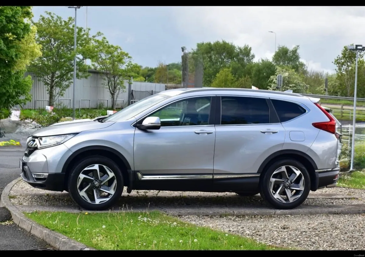 2018 Honda CR-V Touring | Only 84,000 km | Luxury - Image 4