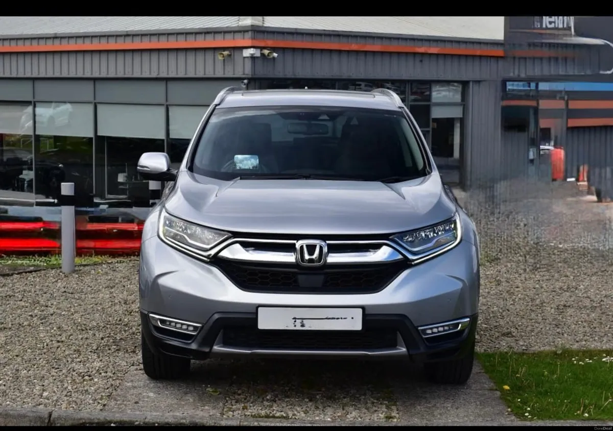 2018 Honda CR-V Touring | Only 84,000 km | Luxury - Image 2