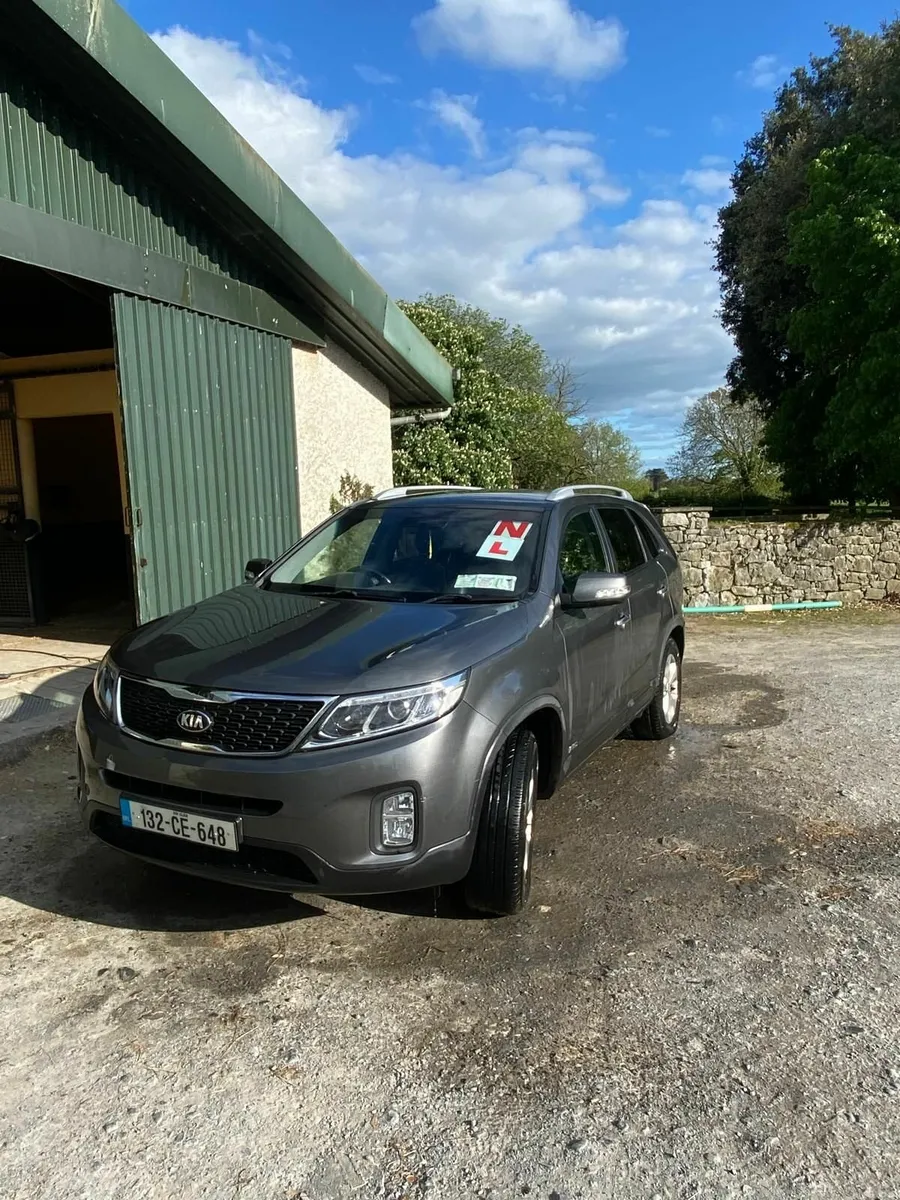 Kia Sorento 2013 - Image 1