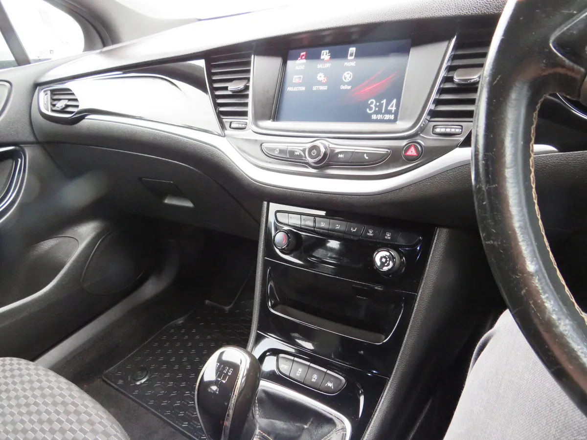 Vauxhall Astra 2016   5DR 1LT PETROL NCT 26 - Image 2