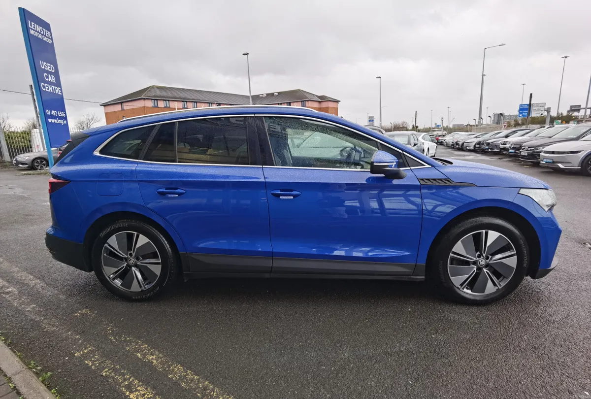 SKODA ENYAQ 82KWH IV 80 SUITE **HUGE SPEC** - Image 4