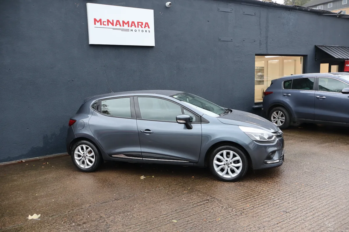Renault Clio Dynamique S NAV Low Km's Exceptional - Image 2