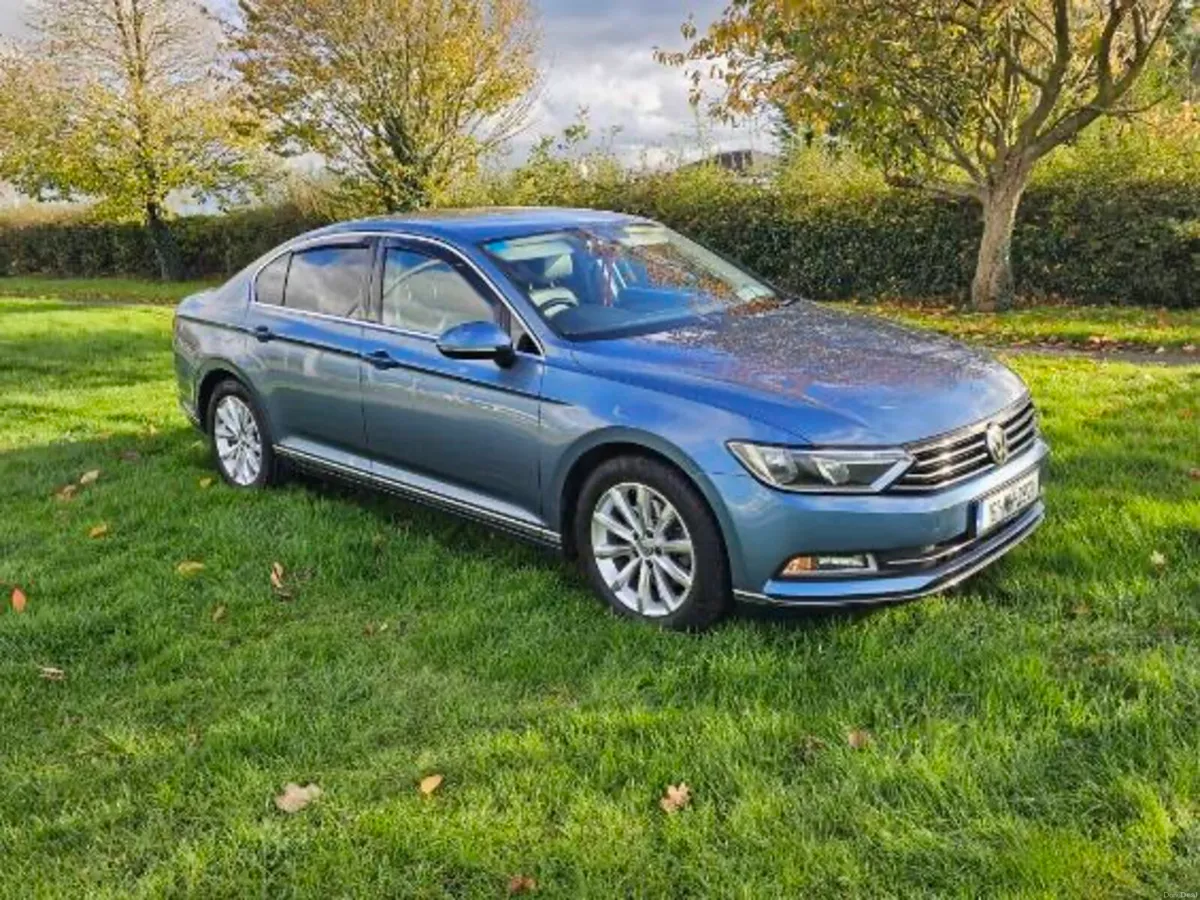 Volkswagen Passat Highline TOP SPEC - Image 1