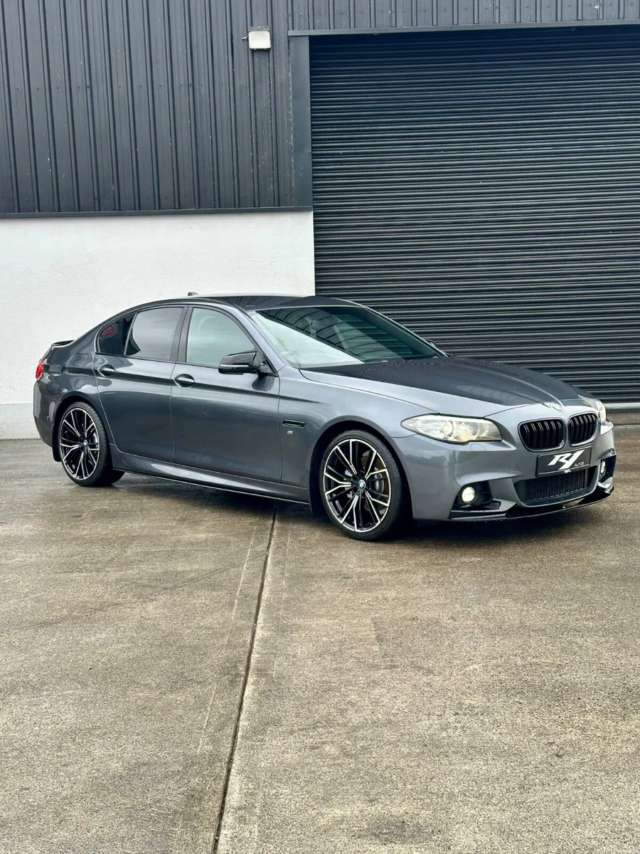 2016 BMW 520D AUTO M SPORT MPERFORMANCE - Image 4