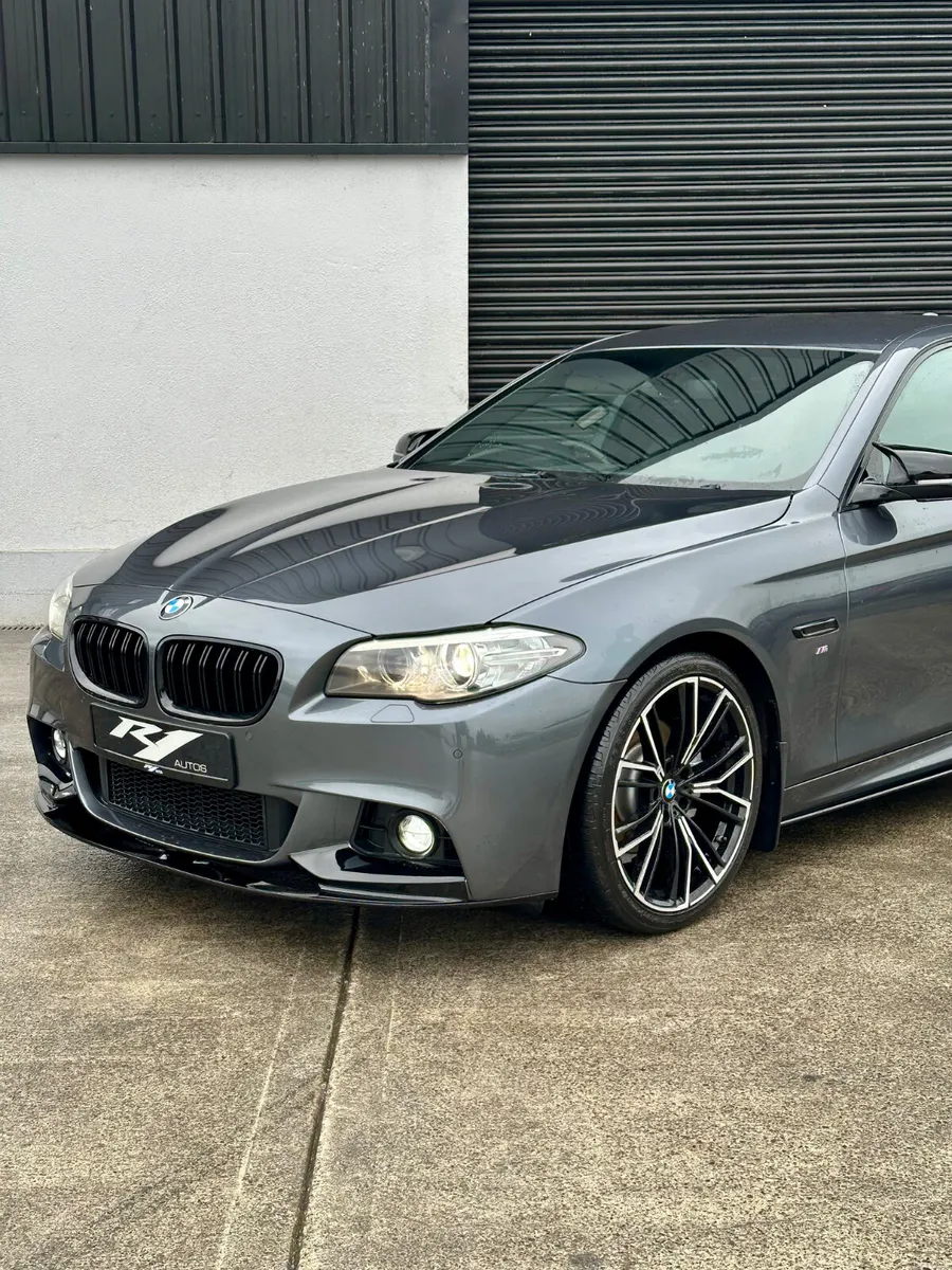 2016 BMW 520D AUTO M SPORT MPERFORMANCE - Image 2
