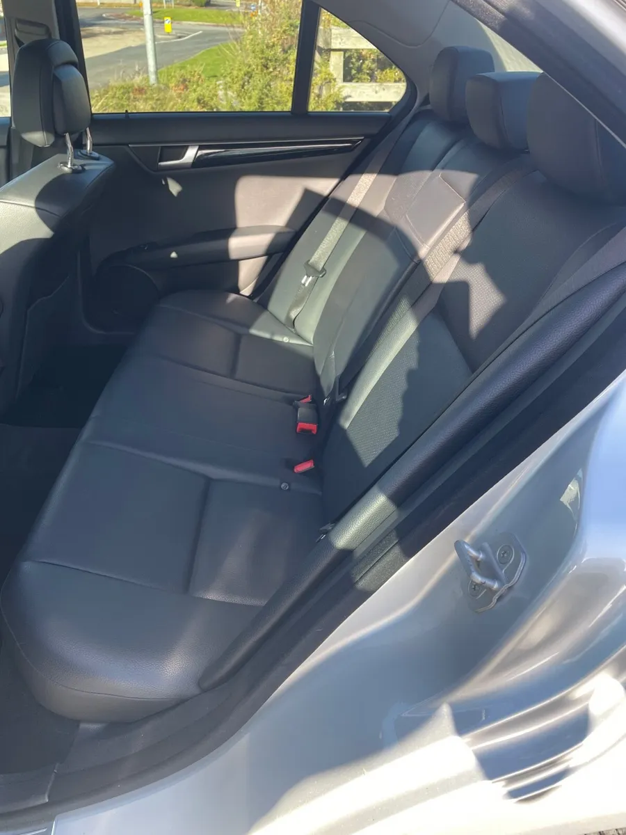 Mercedes-Benz C-Class 2013 - Image 3