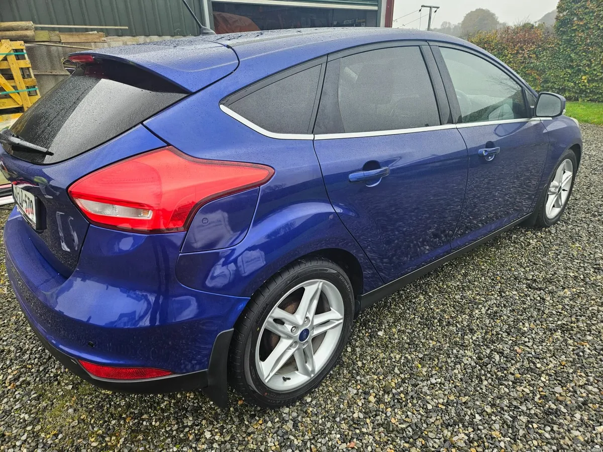 Ford Focus 2015 - Image 4