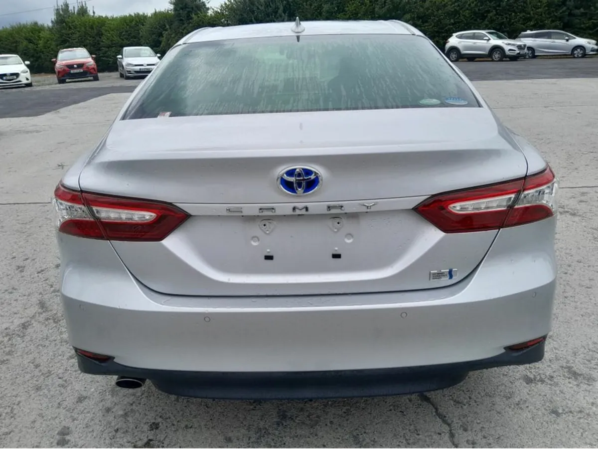 Toyota Camry 2.5 Hybird Automatic 4 Door. Portlaoi - Image 4