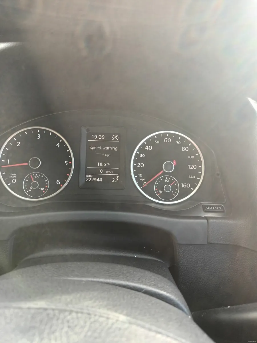 Volkswagen Tiguan 2010 - Image 1