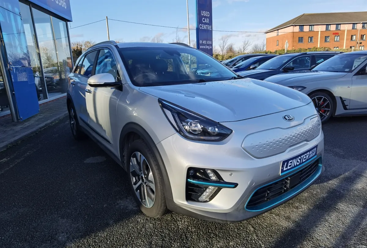 KIA NIRO 64KWH EV 4 + *SUNROOF + JBL SOUND SYSTEM* - Image 4