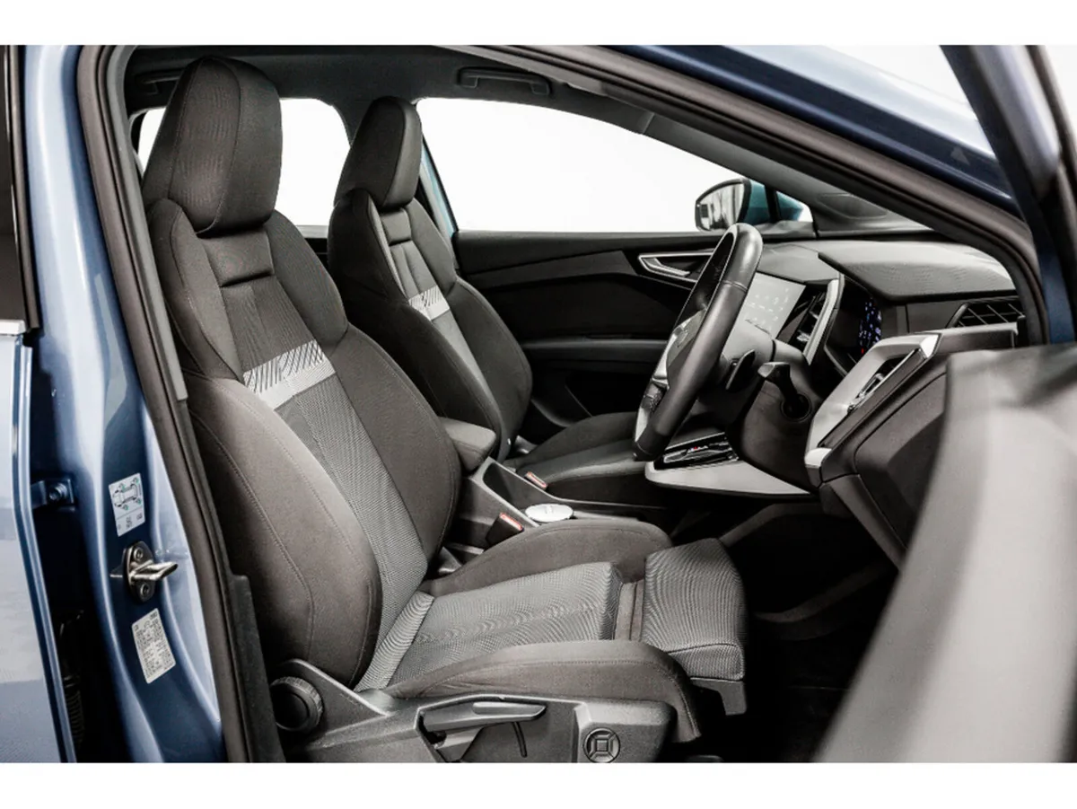 Audi Q4 e-tron 35 e-tron Sport Auto 170HP - Image 3