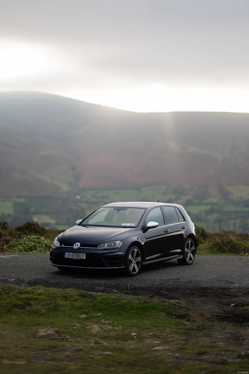 Volkswagen Golf r - Image 2