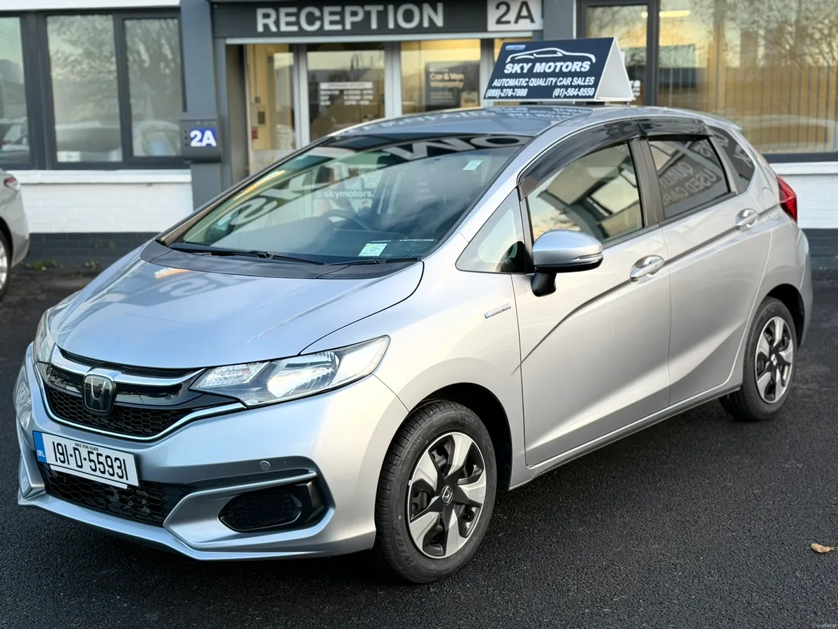 2019 Honda Fit 1.5 Petrol Hybrid,,Automatic - Image 4