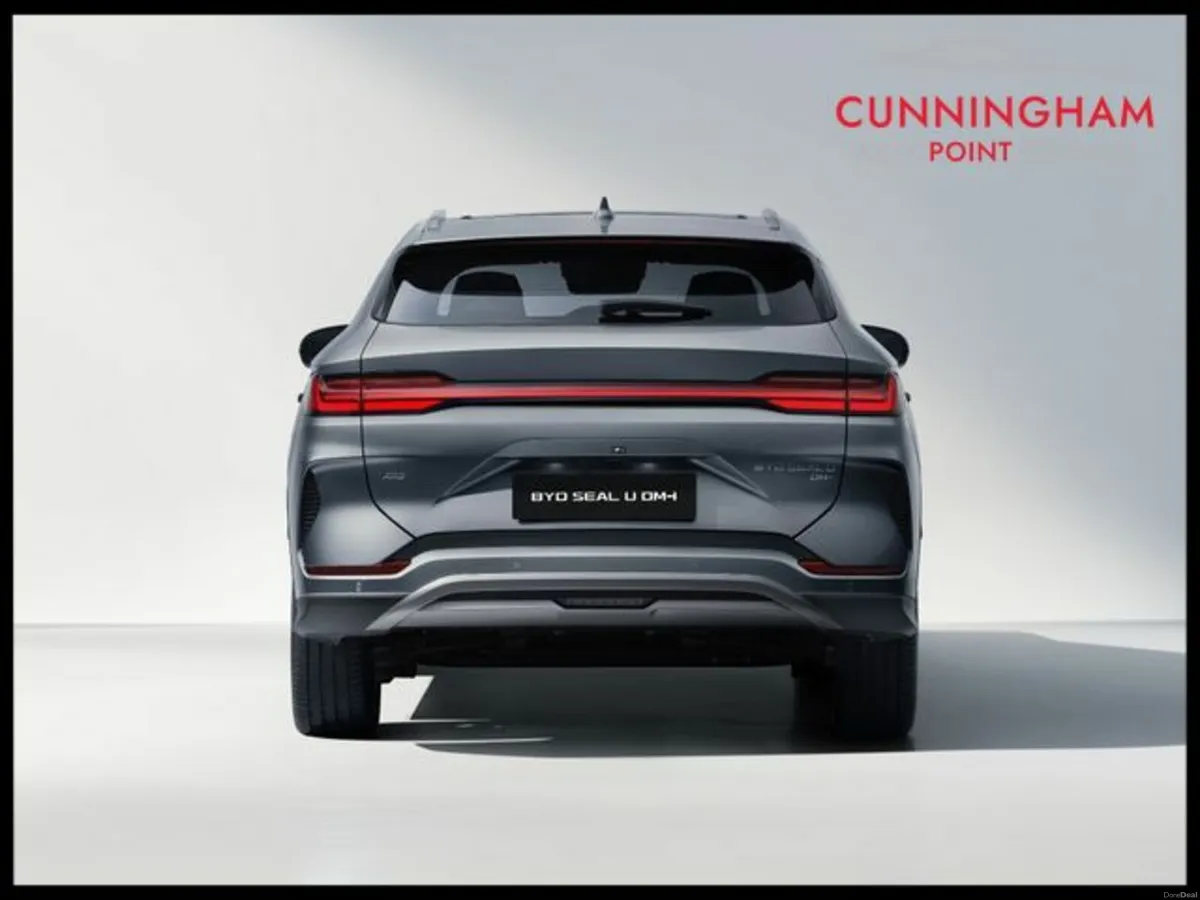 BYD SEAL U DM-i Boost 18.8kWh **80km EV Range** - Image 4