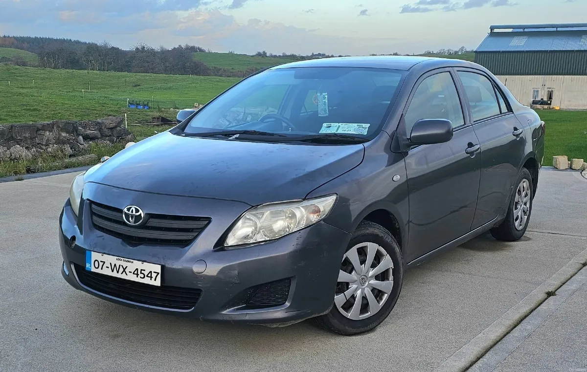 Toyota Corolla 2007 - Image 2