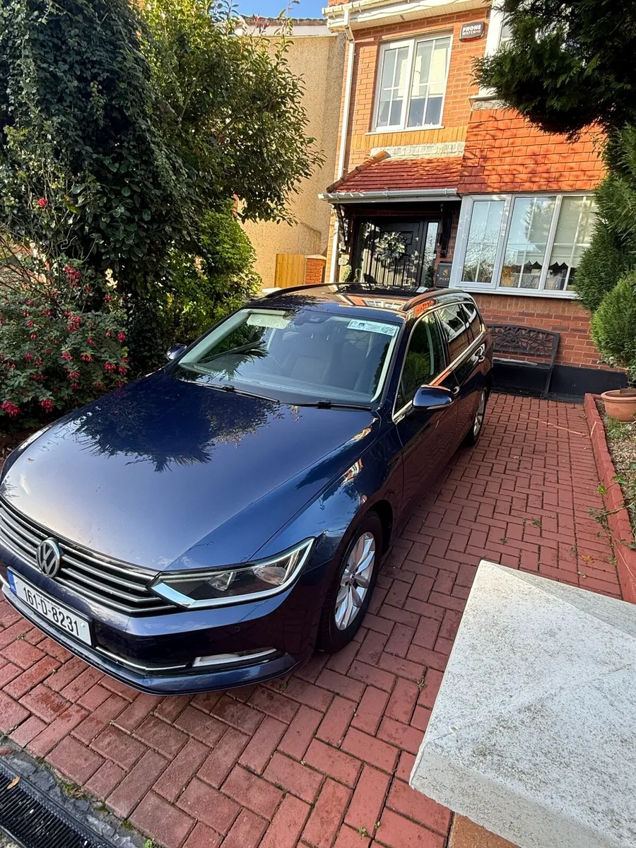 Volkswagen Passat DSG - Image 4