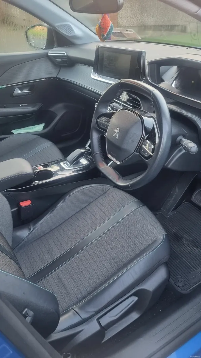 Peugeot 208 2022 - Image 4