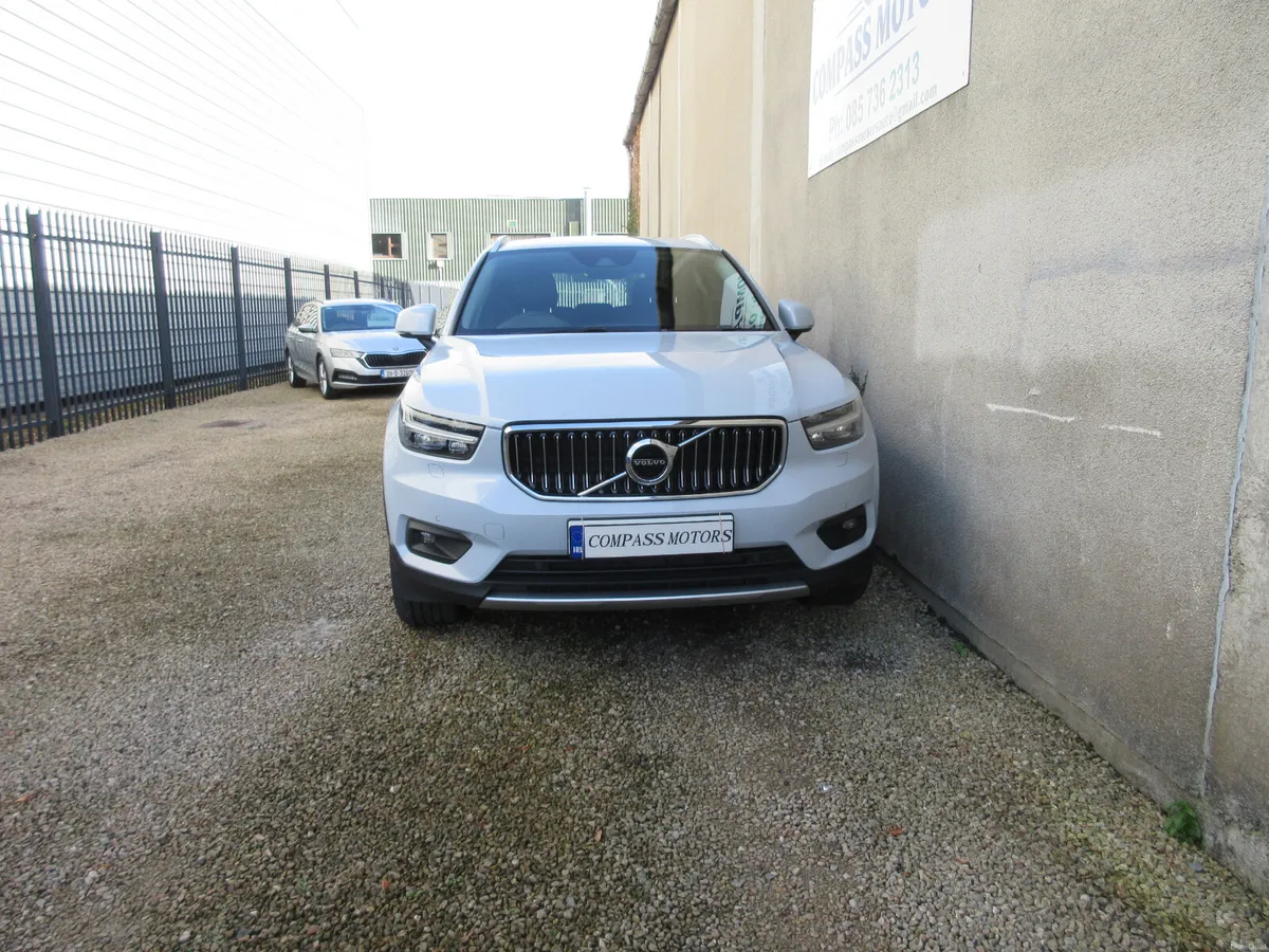 2021 VOLVO XC40 T5 262 BHP INSCRIPTION PRO AUTO - Image 2