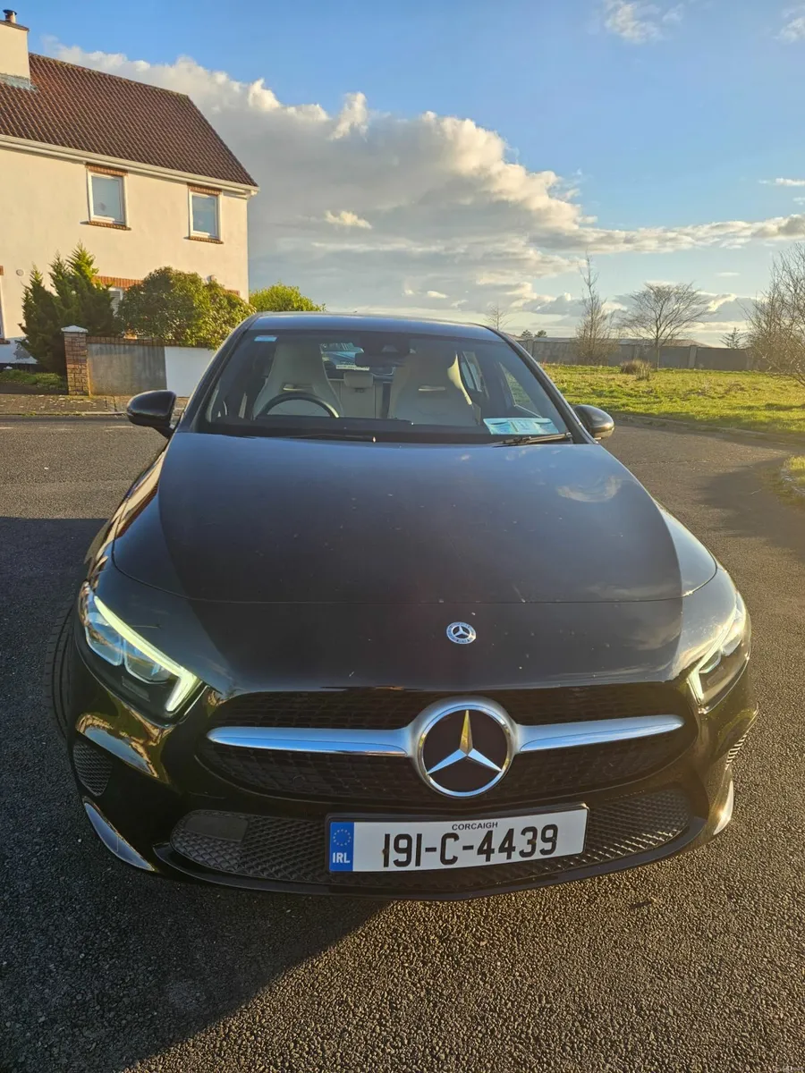 2019 Mercedes-Benz A-Class – Black, Petrol, Manual - Image 2